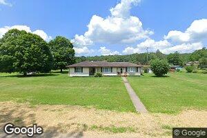 733 Draketown Rd, Confluence, PA 15424