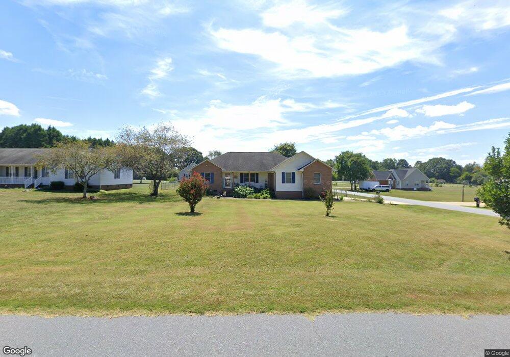 2633 Gold Rush Dr, Lincolnton, NC 28092 - photo 1