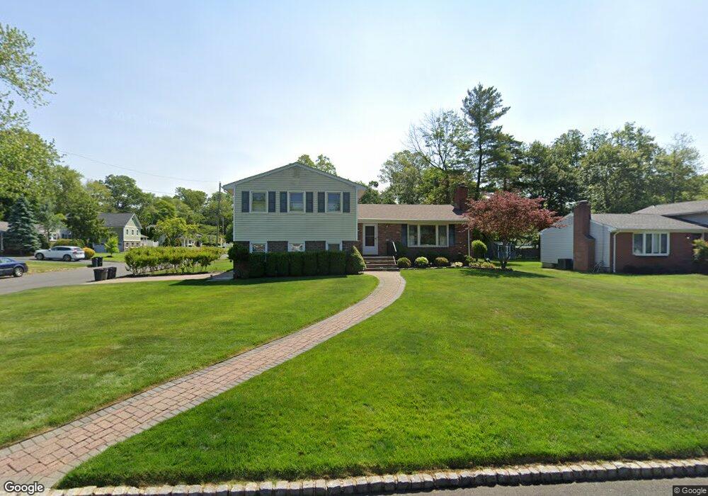 27 Walker Dr, New Providence, NJ 07974 - photo 1