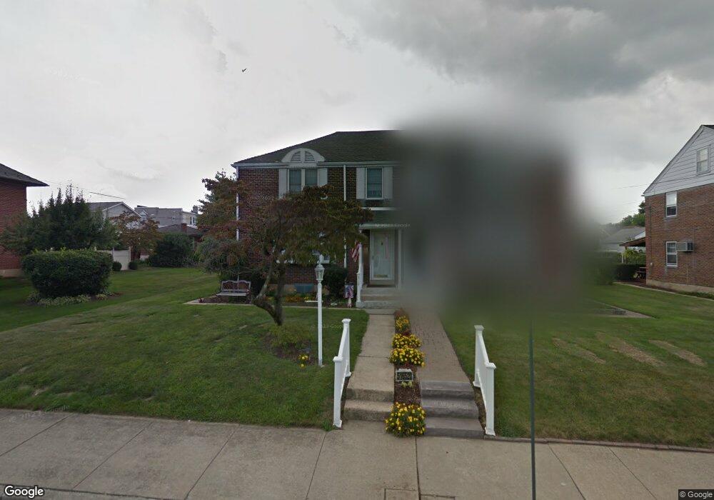 516 N 3rd St, Emmaus, PA 18049 - photo 1