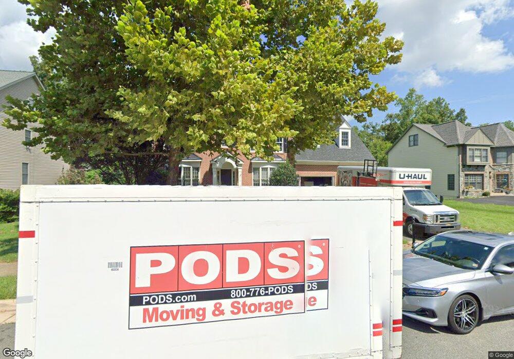 18516 Kerill Rd, Triangle, VA 22172 - photo 1