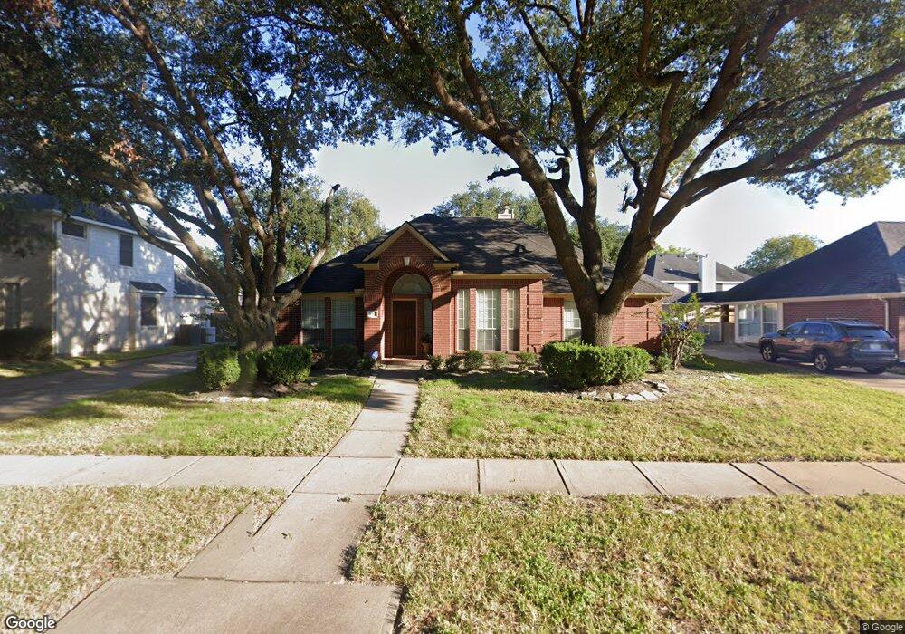 8910 Apple Mill Dr, Houston, TX 77095 - photo 1