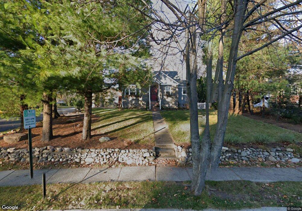 208 W Allendale Ave, Allendale, NJ 07401 - photo 1