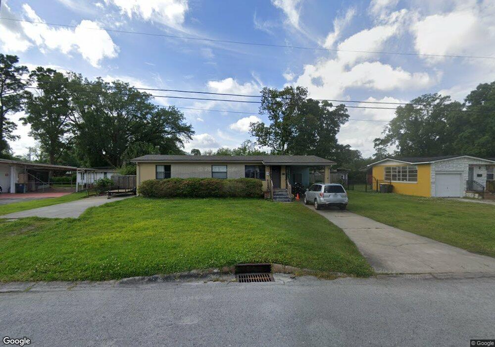 6732 Laralou Ct, Jacksonville, FL 32216 - photo 1