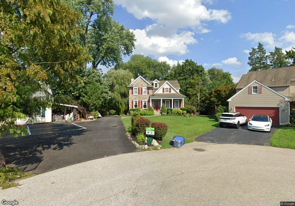 634 Marion Ln, Swarthmore, PA 19081 - photo 1