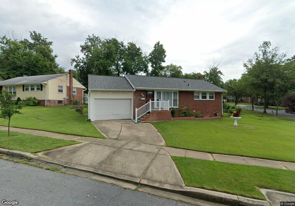 8207 Quentin St, New Carrollton, MD 20784 - photo 1