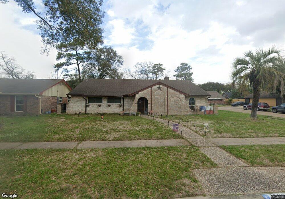 1102 Cottage Oak Ln, Houston, TX 77091 - photo 1