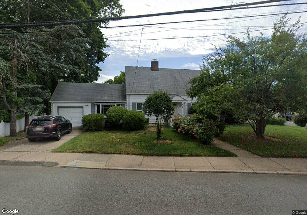 289 Washington Ave, Dumont, NJ 07628 - photo 1