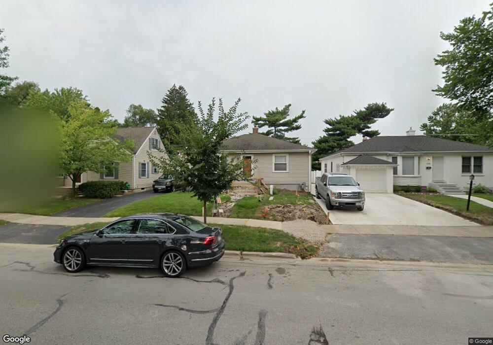 702 S Spring Rd, Elmhurst, IL 60126 - photo 1