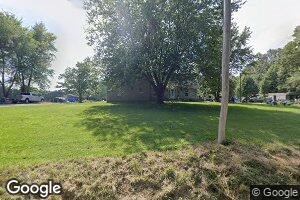 173 Karrick Ln, Sorento, IL 62086