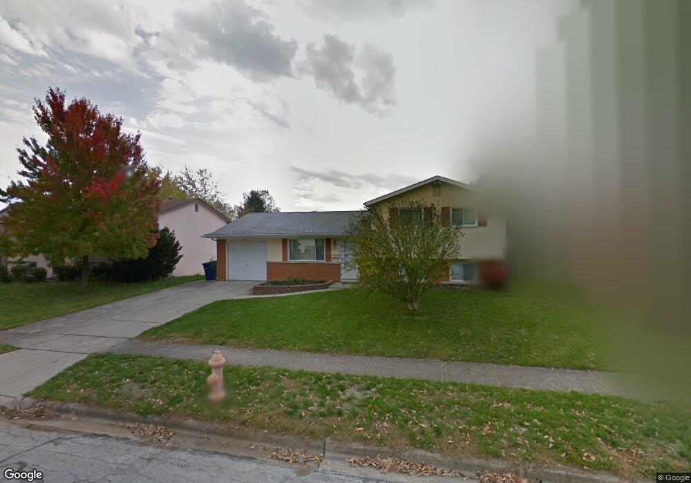 5015 Labelle Dr, Columbus, OH 43232 - photo 1