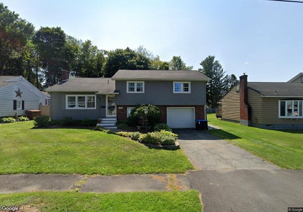 28 Ivy Ln, Pittsfield, MA 01201 - photo 1