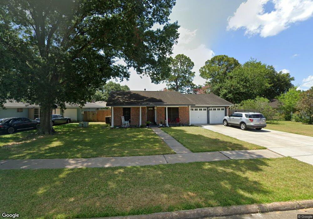 9914 Kirkshire Dr, Houston, TX 77089 - photo 1