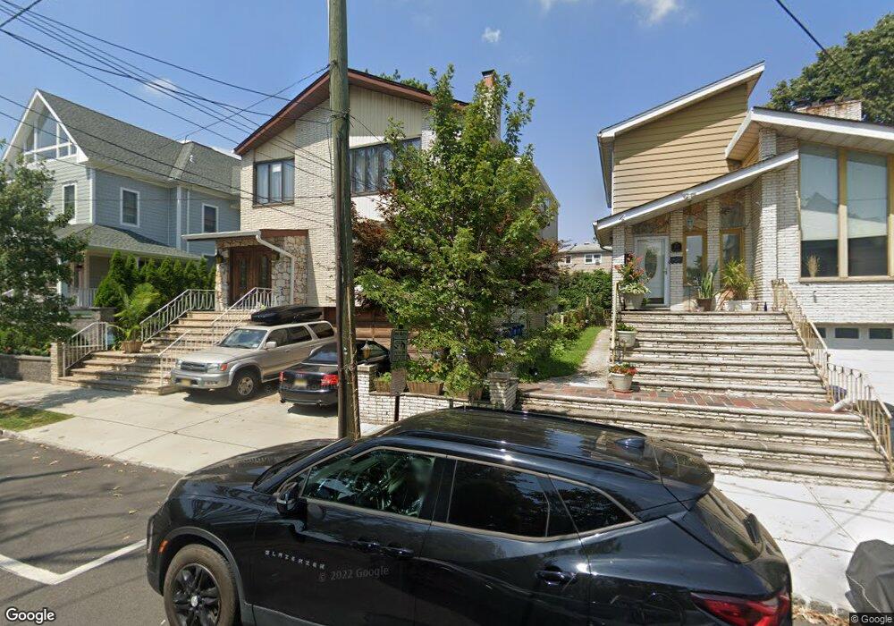 61 King Ave unit 2, Weehawken, NJ 07086 - photo 1