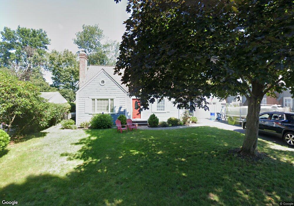 15 Salisbury Rd, Barrington, RI 02806 - photo 1