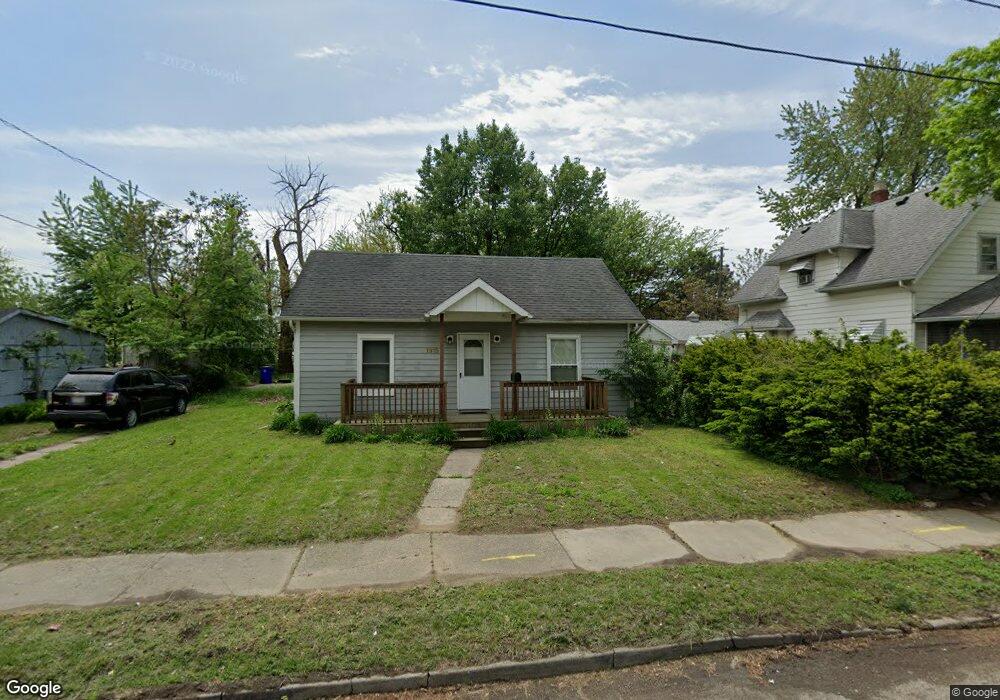 1917 Fairfax Rd, Toledo, OH 43613 - photo 1
