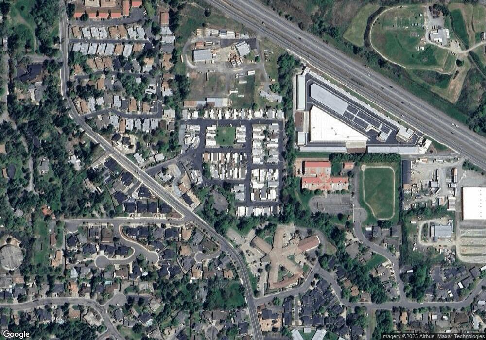 2325 NW Highland Ave unit 24, Grants Pass, OR 97526 - photo 1