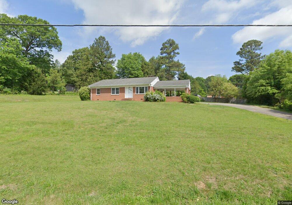 717 E Raleigh St, Siler City, NC 27344 - photo 1