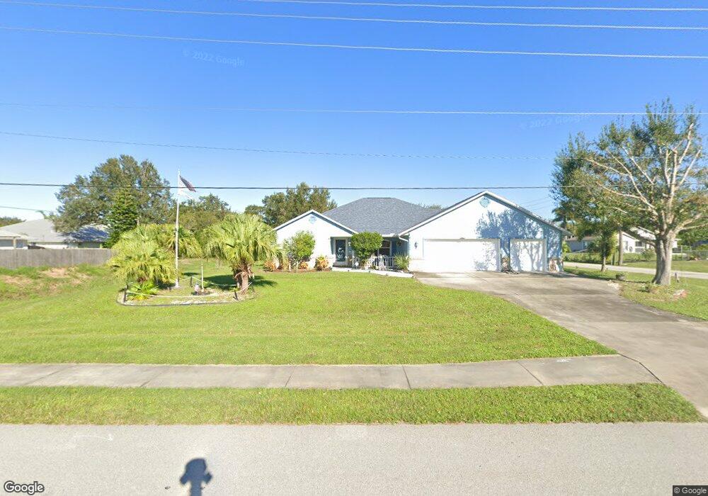 1400 Bevan Dr, Sebastian, FL 32958 - photo 1