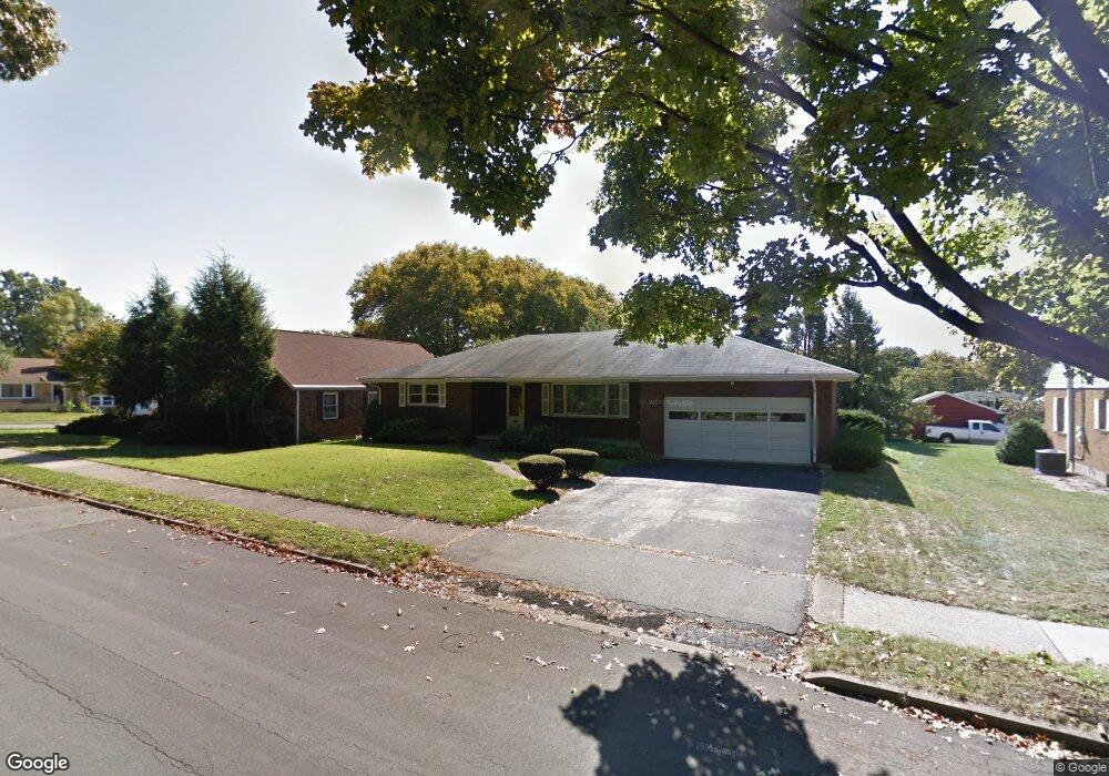 2108 W Pennsylvania St unit 2114, Allentown, PA 18104 - photo 1