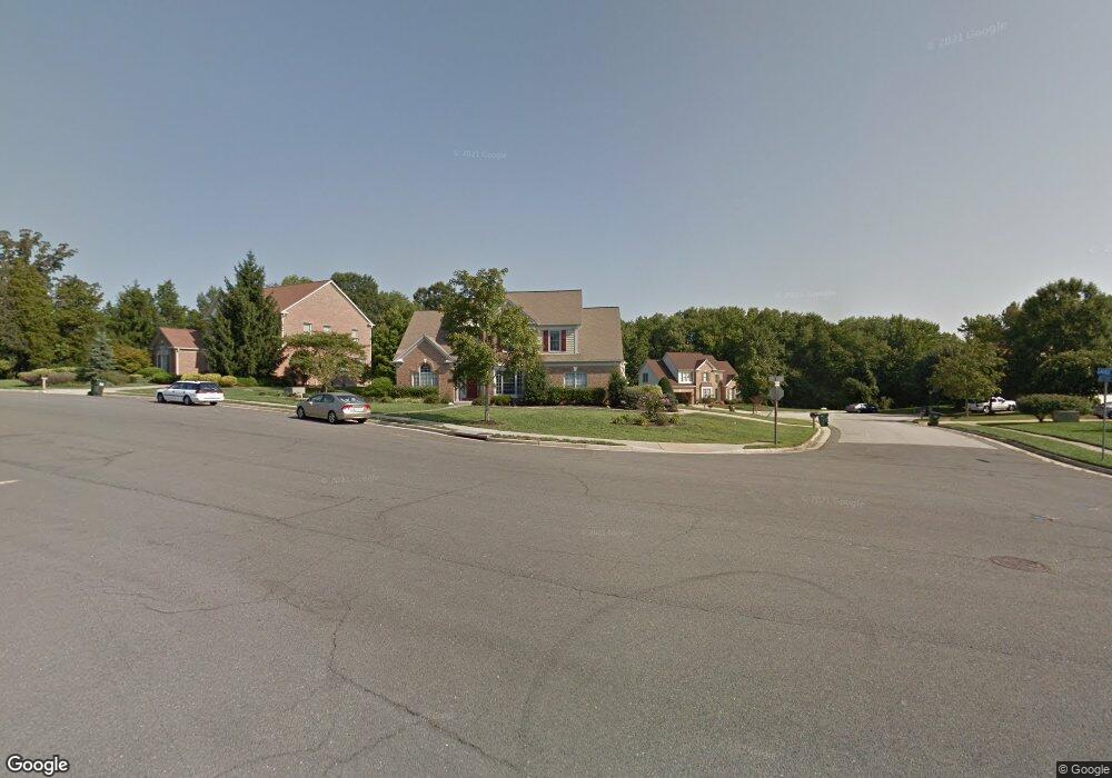 8396 Westpointe Dr, Fairfax Station, VA 22039 - photo 1