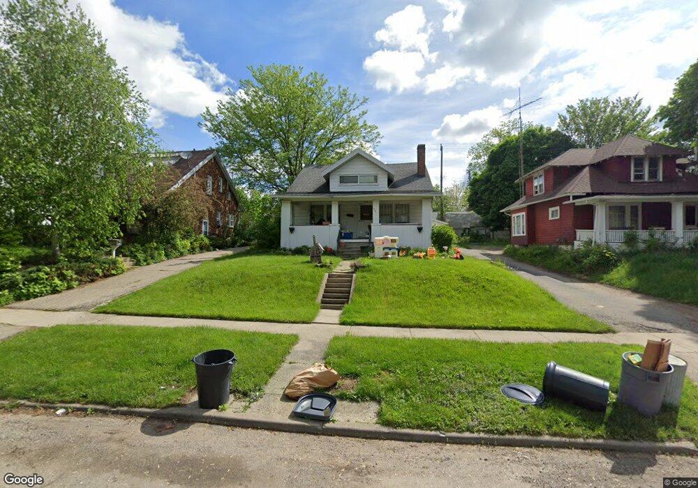 1501 Downey St, Flint, MI 48503 - photo 1