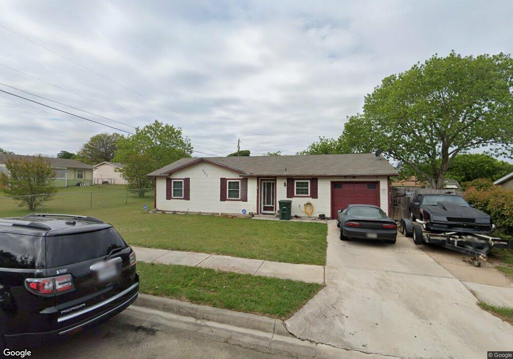 923 Hackberry St, Copperas Cove, TX 76522 - photo 1