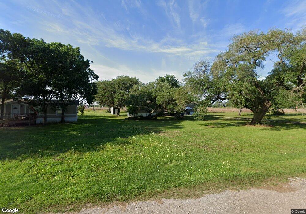 114 Country Oaks St unit Lot 53, Brazoria, TX 77422 - photo 1
