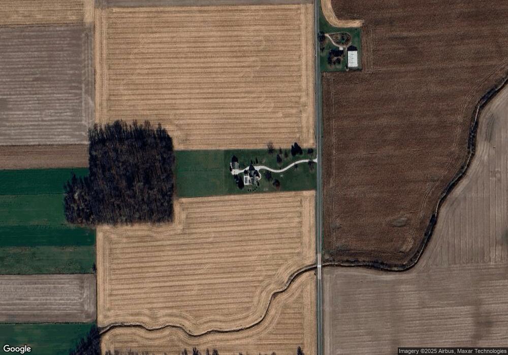 1582 S 300 E, Decatur, IN 46733 - photo 1