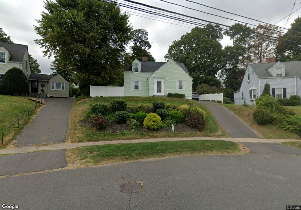 19 Crosshill Rd, West Hartford, CT 06107 - photo 1