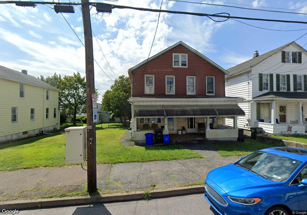 654 N Vine St, Hazleton, PA 18201 - photo 1