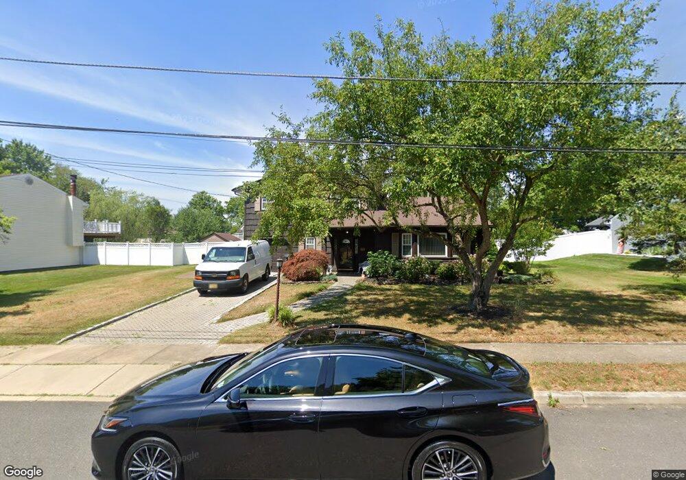 38 Tuscarora Cir, Old Bridge, NJ 08857 - photo 1