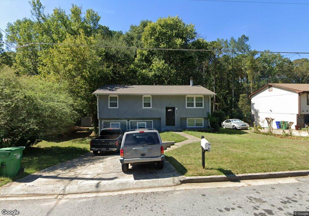 2199 Cherokee Valley Cir, Lithonia, GA 30058 - photo 1