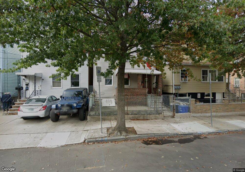 516 3rd St, Newark, NJ 07107 - photo 1