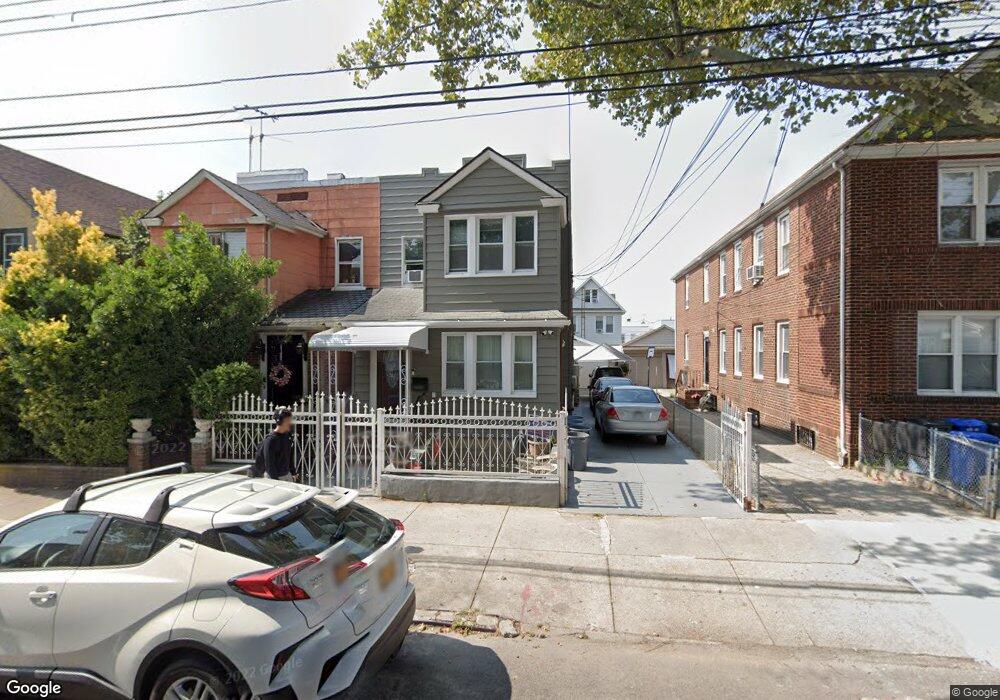 10354 104th St, Ozone Park, NY 11417 - photo 1