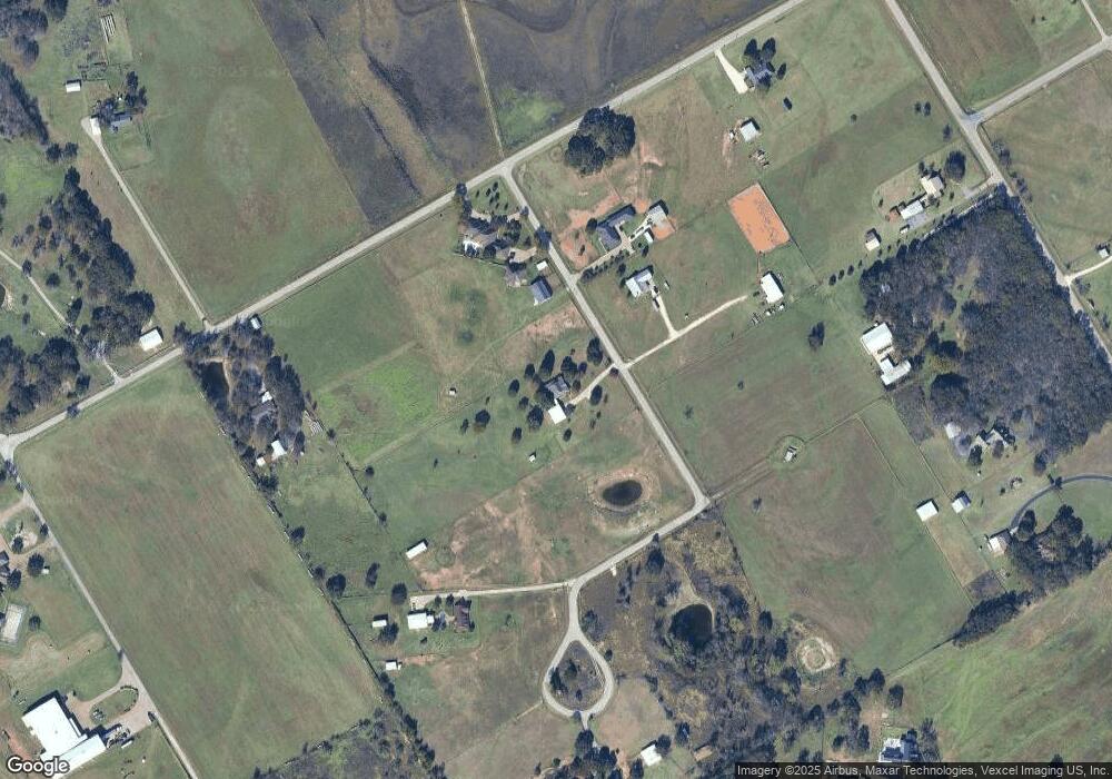 2400 Trotter Ct, Granbury, TX 76049 - photo 1