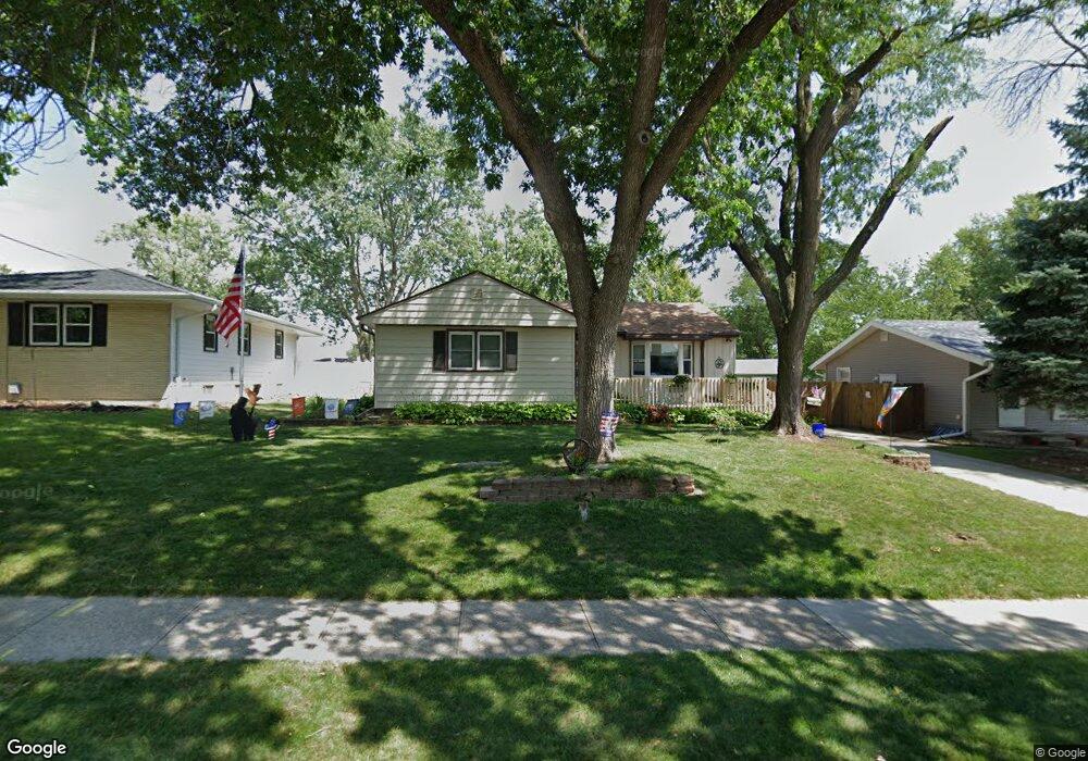 525 31st St, West Des Moines, IA 50265 - photo 1