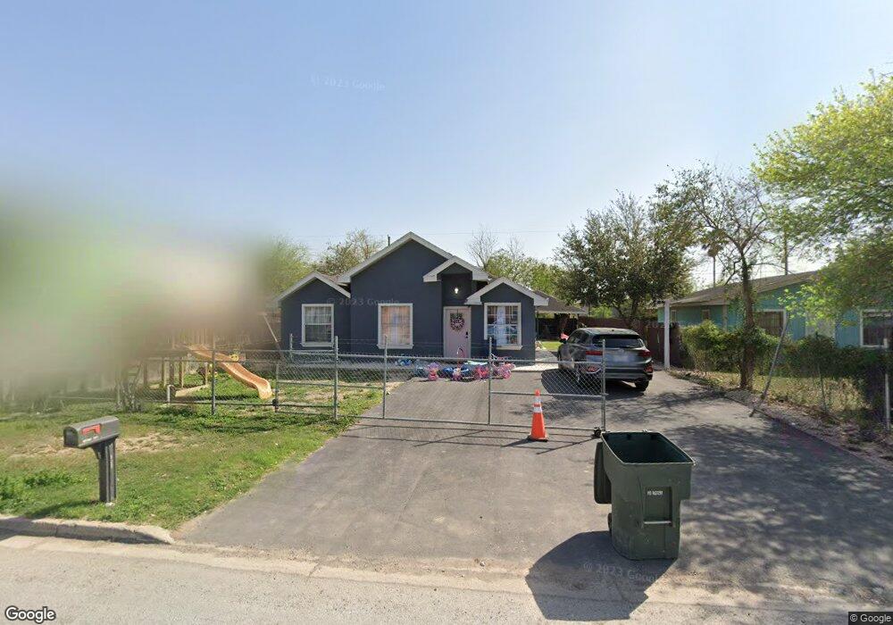 211 San Vicente Dr, Alamo, TX 78516 - photo 1