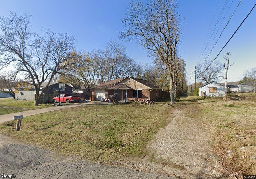 207 N 12th St, Henryetta, OK 74437 - photo 1