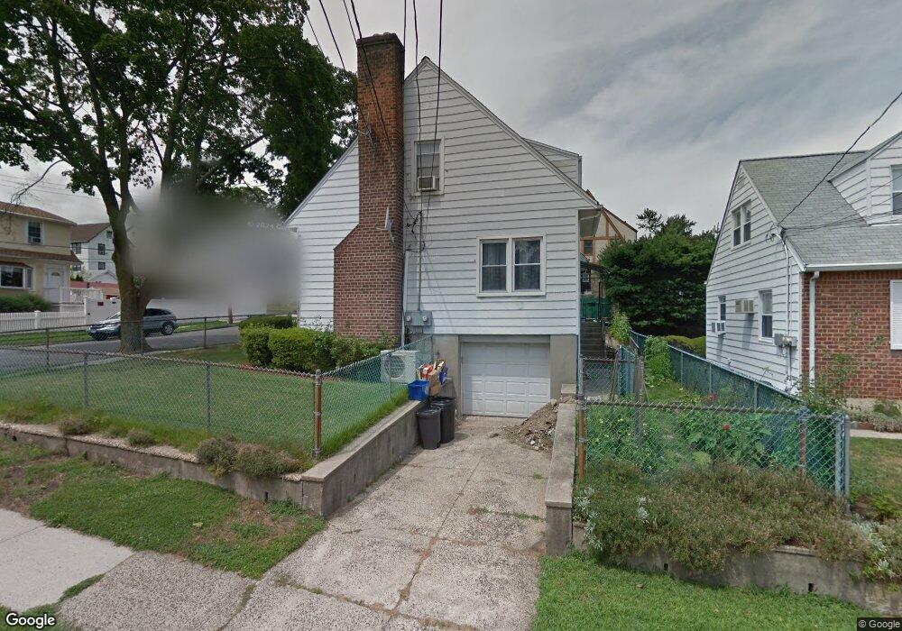 135 Page Ave, Yonkers, NY 10704 - photo 1