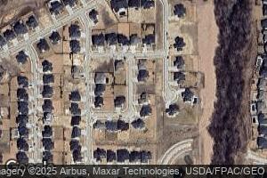 3913 S 210th Ave, Elkhorn, NE 68022