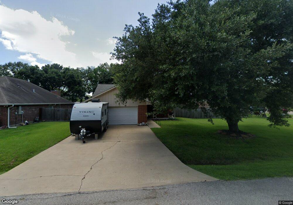 31923 Cypress Cir, Waller, TX 77484 - photo 1