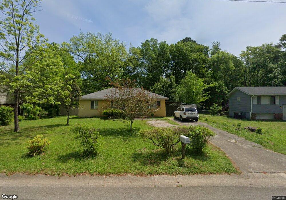 1639 Barrington Cir NE, Center Point, AL 35215 - photo 1