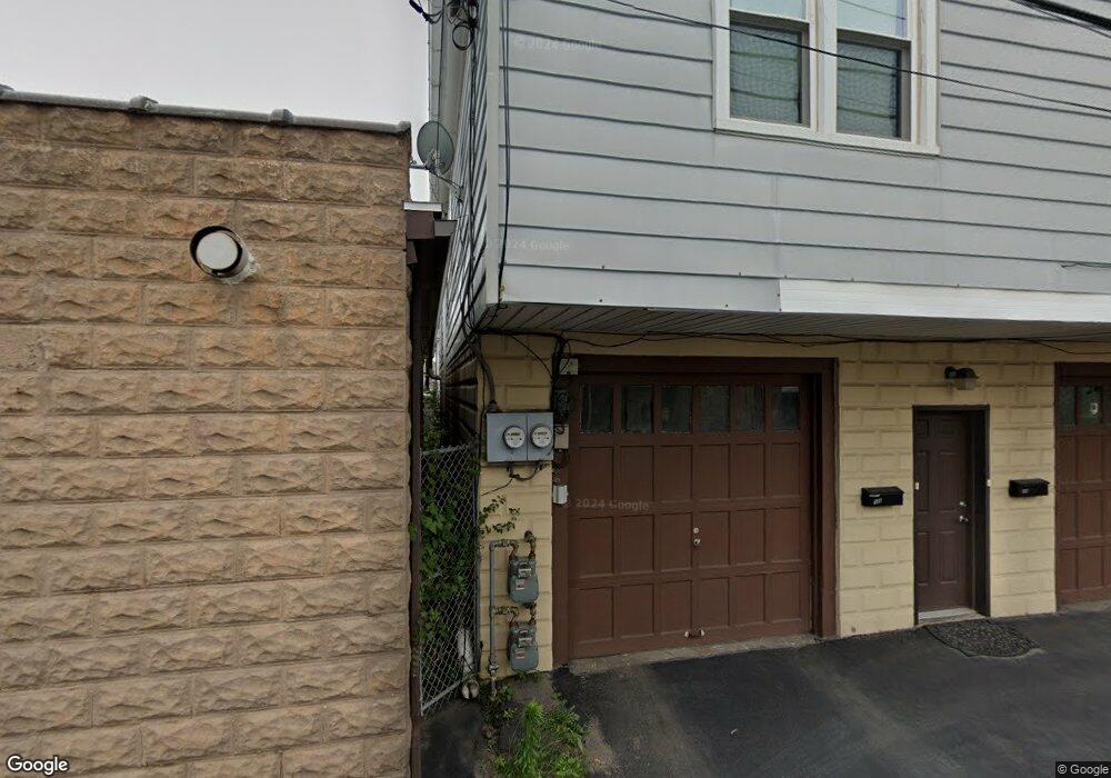 546 Wilbur Ct, Hazleton, PA 18201 - photo 1