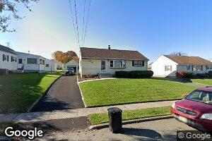 81 Oak Ridge Rd, Clifton, NJ 07013