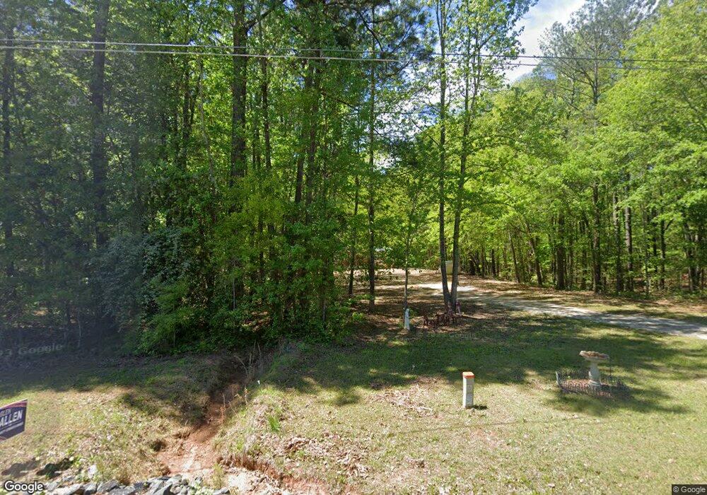 167 Rogers Cir, Barnesville, GA 30204 - photo 1