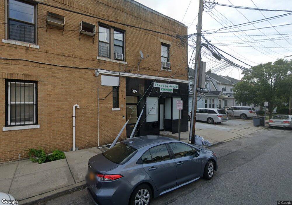 9207 245th St unit 2 Fl, Floral Park, NY 11001 - photo 1