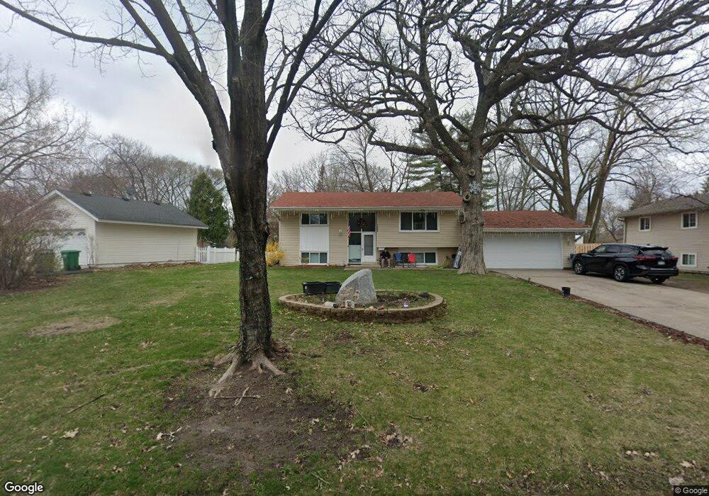 7263 Timber Ln N, Maple Grove, MN 55369 - photo 1