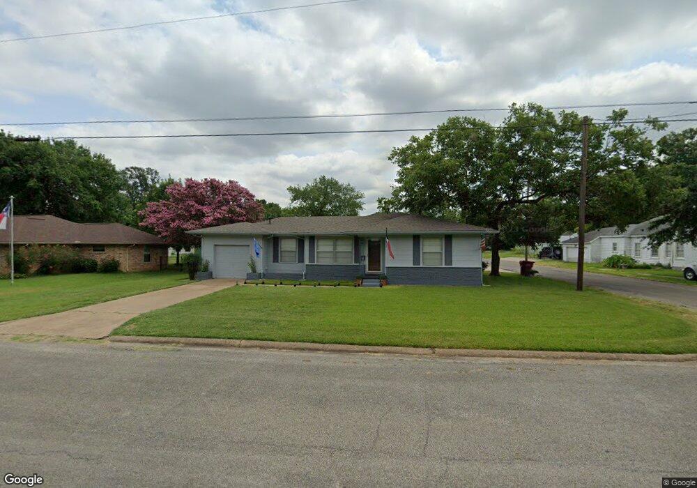 1200 Park Ave, Bonham, TX 75418 - photo 1