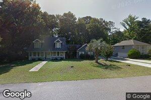 113 Coquena Cir E, Savannah, GA 31410